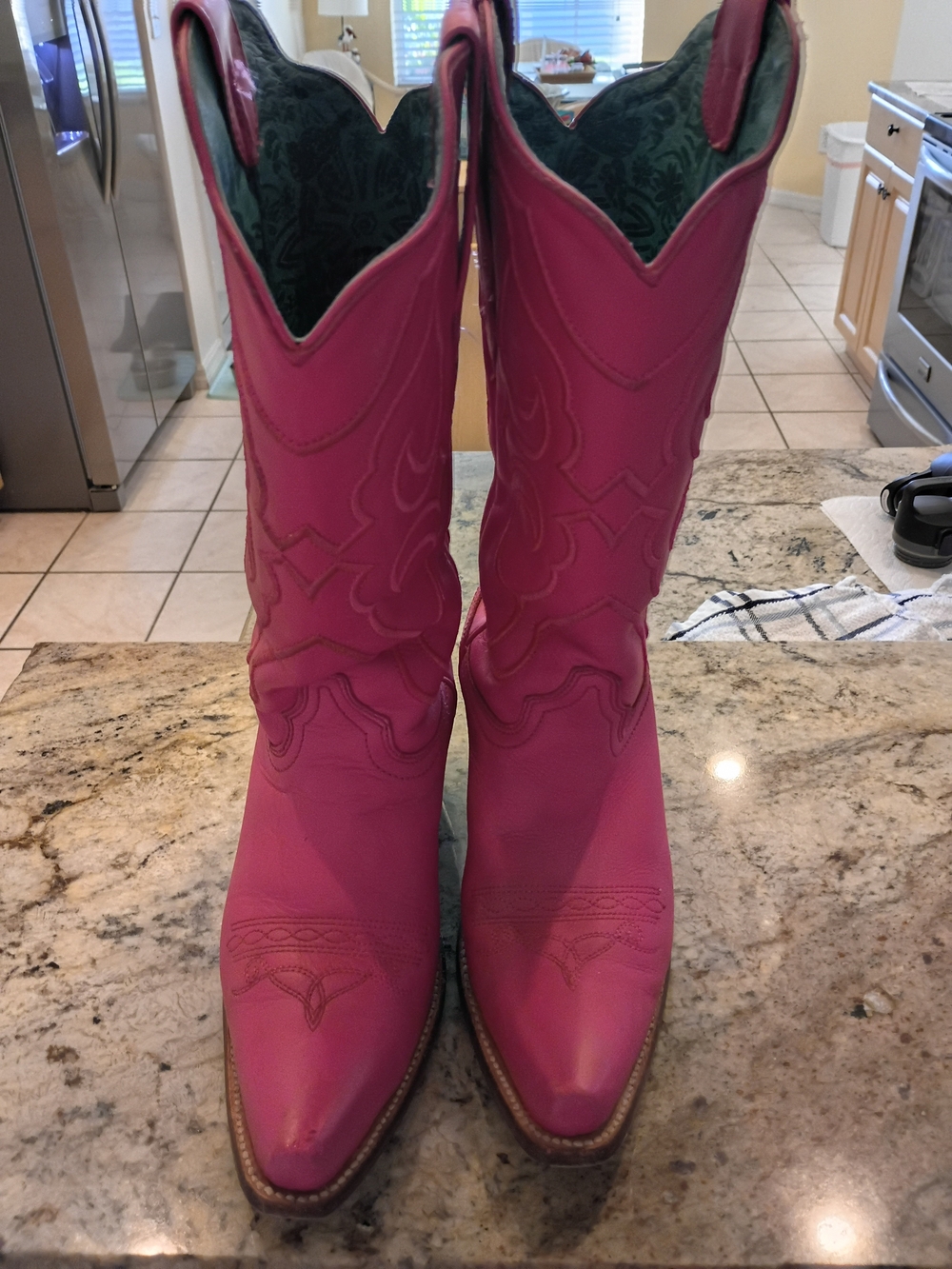 Corral Hot Pink Western Cowboy Boots Worn Once 10 Gorgeous! - Picture 2 of 16